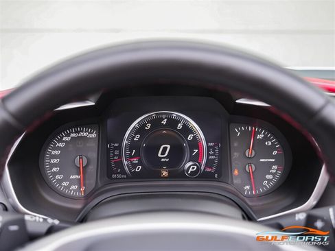 Used 2016 Chevrolet Corvette Z06 w/ 3LZ Preferred Equipment Group RWD image 13