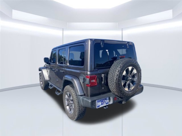 Used 2018 Jeep Wrangler Unlimited Sahara AWD/4WD image 6