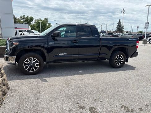 Used 2021 Toyota Tundra SR5 w/ TRD Off-Road Package AWD/4WD image 1