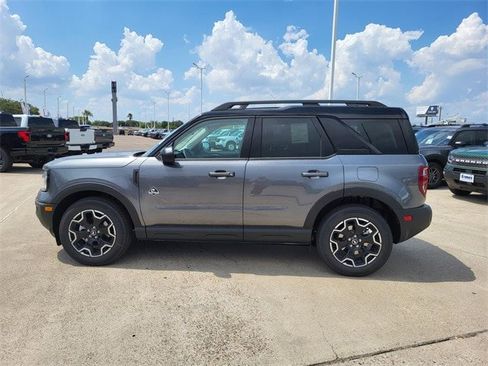 New 2025 Ford Bronco Sport Outer Banks image 5