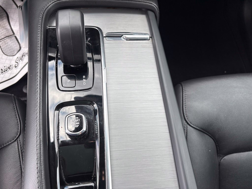 Certified 2023 Volvo XC90 B5 Core w/ Climate Package AWD/4WD image 24