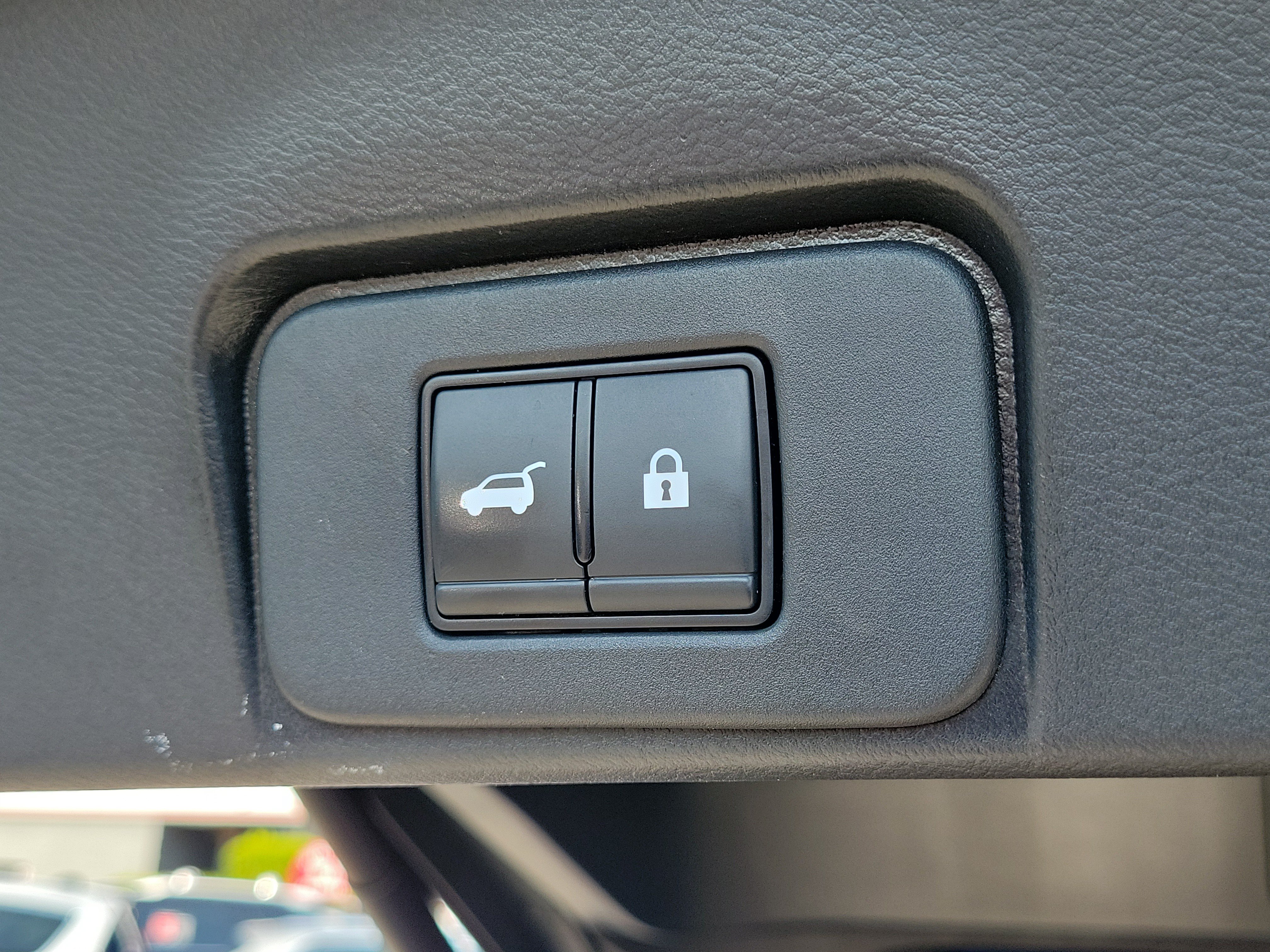 Certified 2023 Nissan Rogue SL w/ SL Premium Package FWD image 7