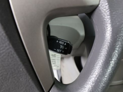 Used 2009 Toyota Camry LE image 33