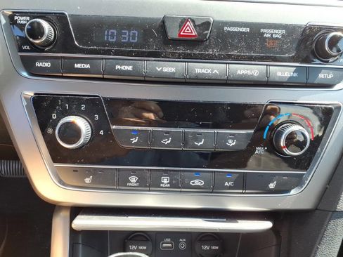 Used 2017 Hyundai Sonata Sport w/ Value Edition Package 02 FWD image 21