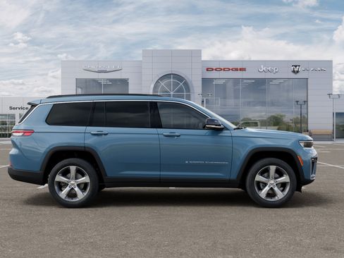 New 2026 Jeep Grand Cherokee L Limited w/ Luxury Tech Group II AWD/4WD image 47