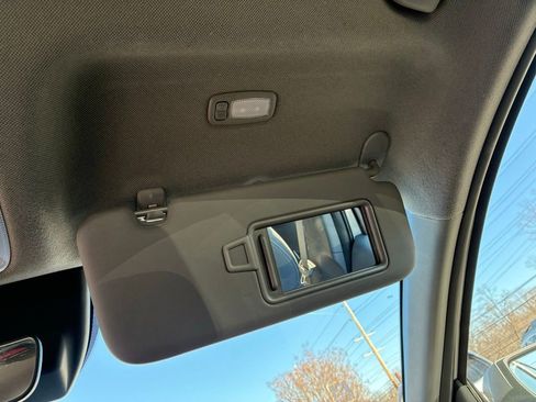 Used 2023 Hyundai Elantra SEL w/ Cargo Package image 36