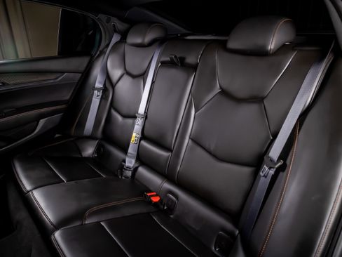 Used 2024 Cadillac CT5 V w/ LPO, ONYX Package image 31