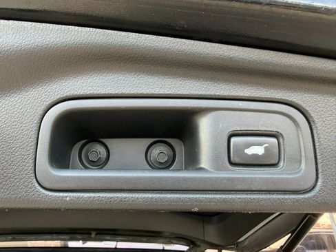 Used 2017 Honda Pilot EX-L image 33