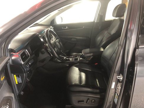 Used 2017 Kia Sorento EX AWD/4WD image 10