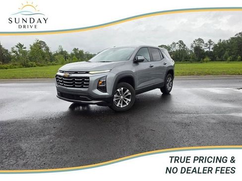 Used 2026 Chevrolet Equinox LT FWD image 1
