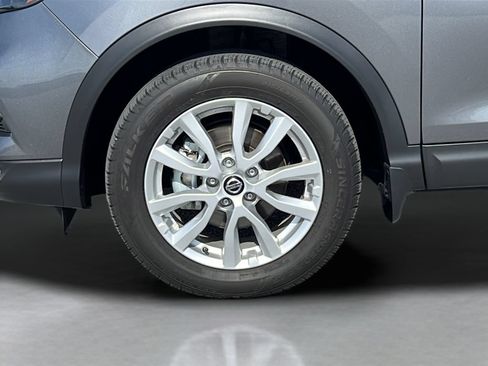 Used 2022 Nissan Rogue Sport SV AWD/4WD image 27