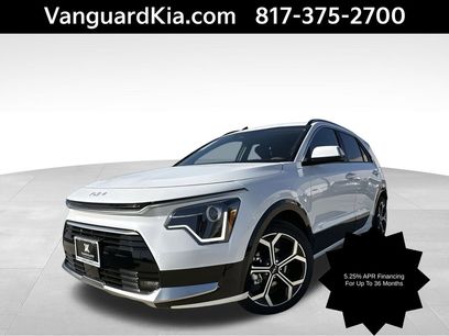 New 2025 Kia Niro EX Touring