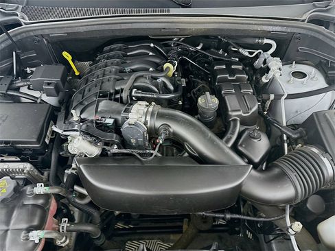 Used 2024 Dodge Durango GT image 31