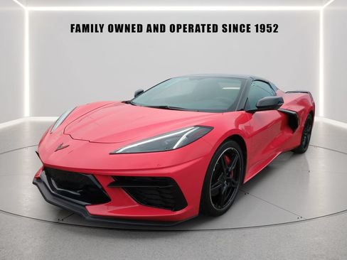 Used 2023 Chevrolet Corvette Stingray Convertible w/ Z51 Performance Package RWD image 2