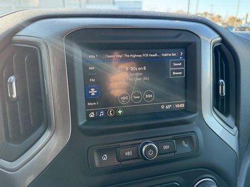 Used 2024 Chevrolet Silverado 1500 Custom image 23