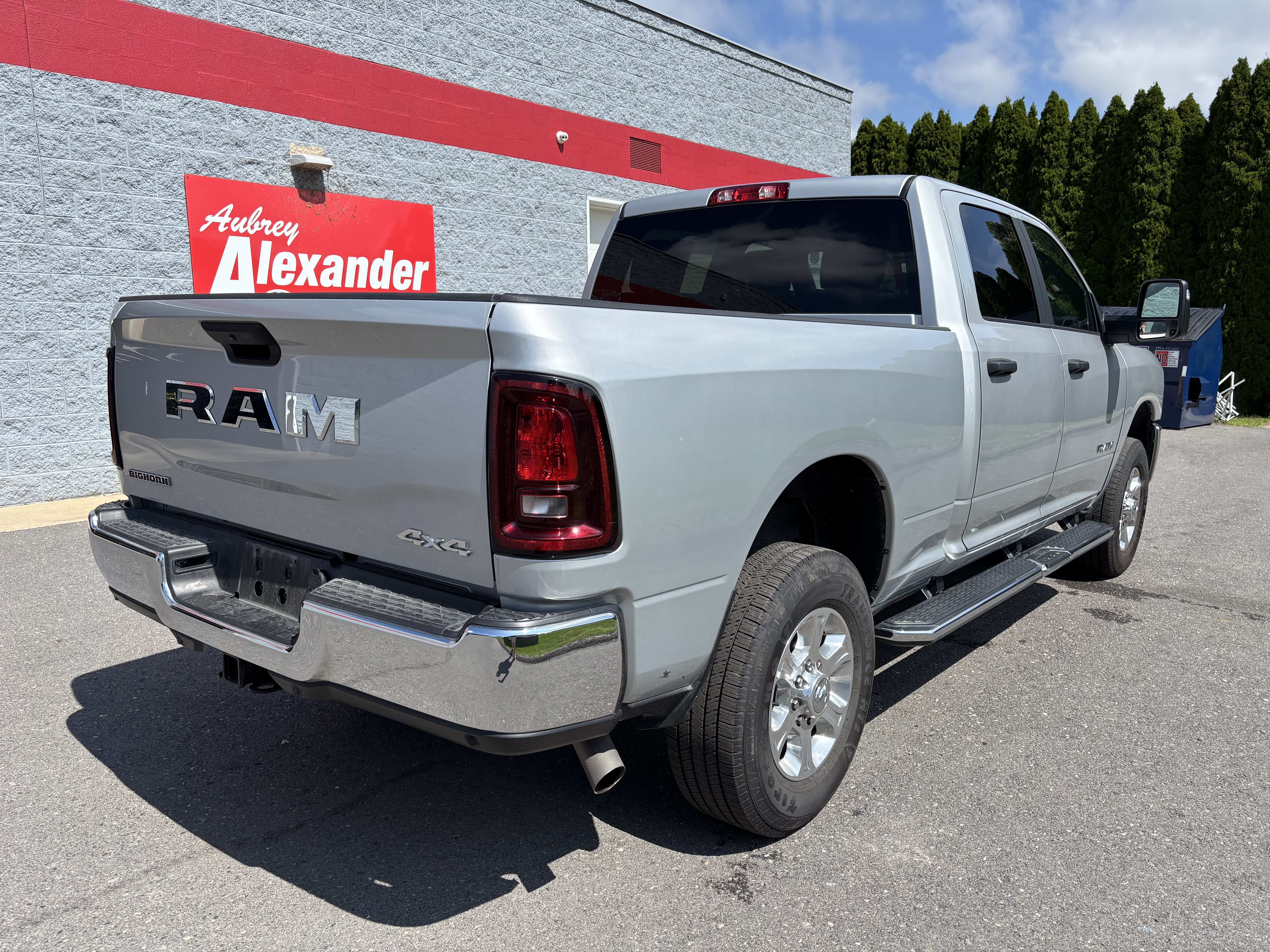 Used 2026 RAM 2500 Big Horn AWD/4WD image 3