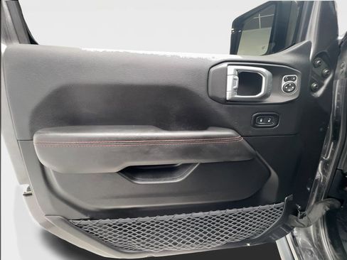 Used 2022 Jeep Gladiator Rubicon w/ LED Lighting Group AWD/4WD image 20