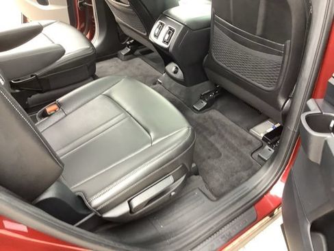 Used 2024 Kia Sorento EX w/ Panoramic Sunroof Package FWD image 24