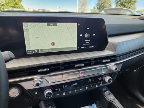 New 2025 Kia Telluride EX w/ EX Captain's Chair Package image 19