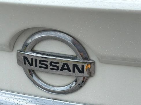 Used 2018 Nissan Altima 2.5 SR FWD image 11
