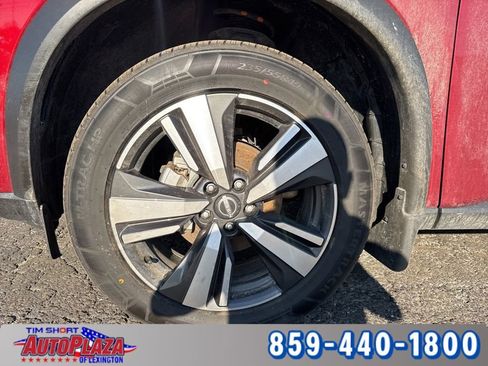 Used 2023 Nissan Rogue Platinum w/ Platinum Premium Package image 13