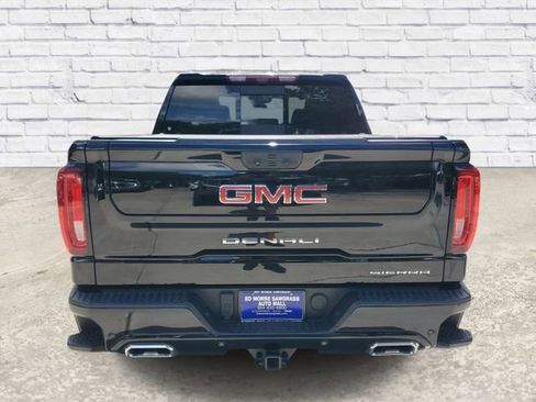 Certified 2023 GMC Sierra 1500 Denali AWD/4WD image 3