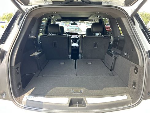 Certified 2023 Cadillac XT6 Premium Luxury image 10