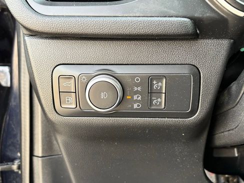 Used 2021 Ford Escape SEL FWD image 20