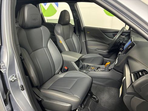 Certified 2025 Subaru Forester Wilderness w/ Convenience Package AWD/4WD image 36