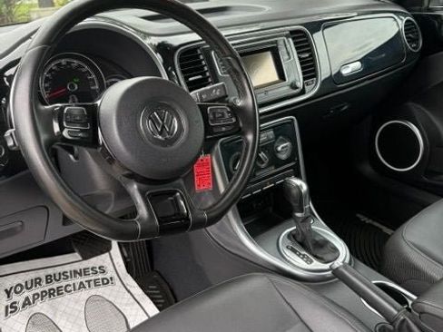 Used 2019 Volkswagen Beetle 2.0T S FWD image 8