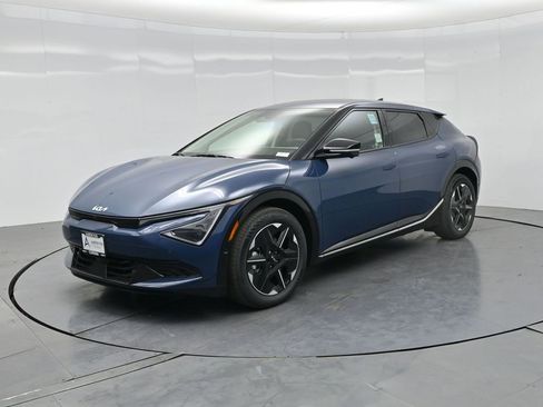 New 2025 Kia EV6 Wind AWD/4WD image 63
