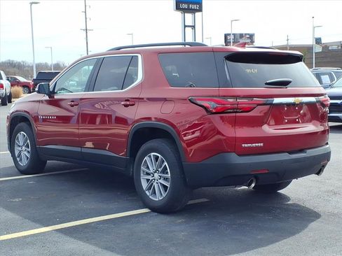 Used 2023 Chevrolet Traverse LT image 5