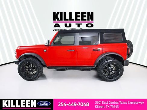 Used 2021 Ford Bronco Big Bend w/ Sasquatch Package AWD/4WD image 4