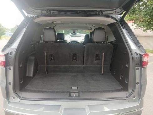 Used 2019 Chevrolet Traverse Premier AWD/4WD image 26