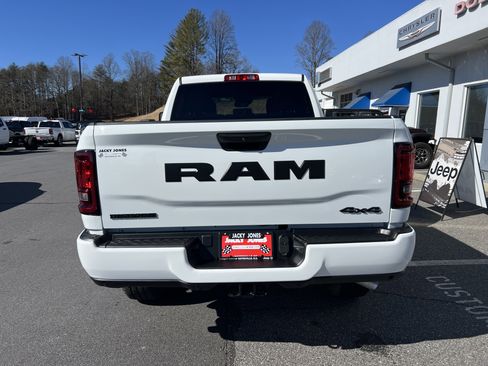 Used 2025 RAM 2500 Big Horn image 2