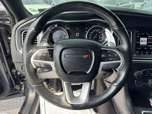 Used 2018 Dodge Charger R/T Scat Pack w/ Dynamics Package RWD image 15