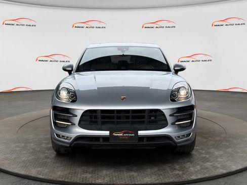 Used 2017 Porsche Macan Turbo AWD/4WD image 3