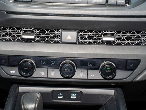 Certified 2025 Honda Accord SE image 23