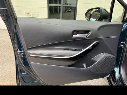 Used 2019 Toyota Corolla XSE FWD image 23