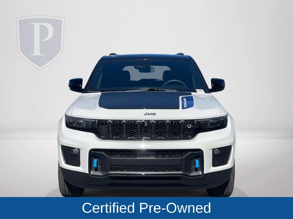 Certified 2023 Jeep Grand Cherokee Trailhawk w/ Advanced Protech Group II AWD/4WD image 4