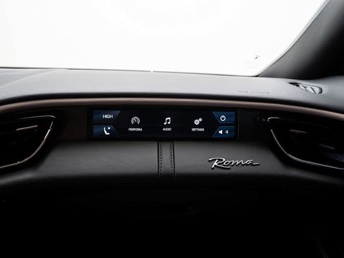 Used 2022 Ferrari Roma RWD image 25
