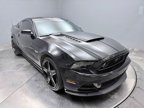 Used 2014 Ford Mustang GT w/ Equipment Group 301A image 3