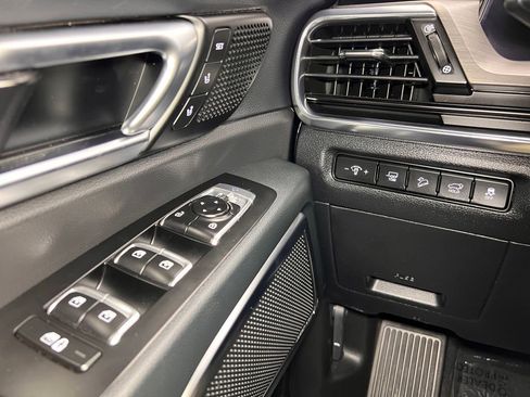 Used 2025 Kia Telluride SX Prestige X-Line image 15