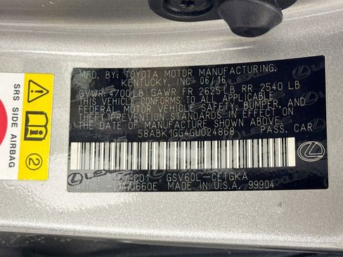 Used 2016 Lexus ES 350 w/ Ultra Luxury Package image 43