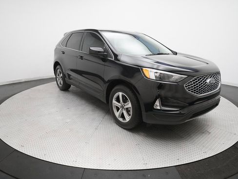 Used 2024 Ford Edge SEL w/ Convenience Package image 13
