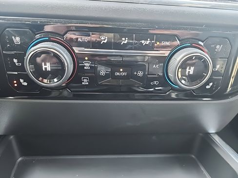 Used 2023 Chevrolet Silverado 1500 LTZ image 26