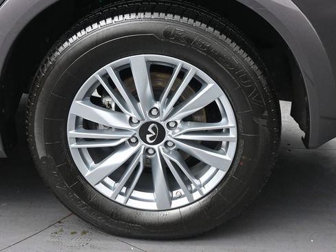 Used 2024 INFINITI QX80 Luxe RWD image 35