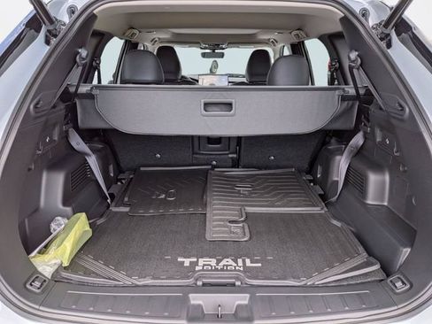 New 2026 Mitsubishi Outlander AWD image 12