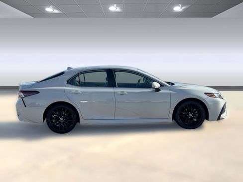 Used 2024 Toyota Camry XSE image 8