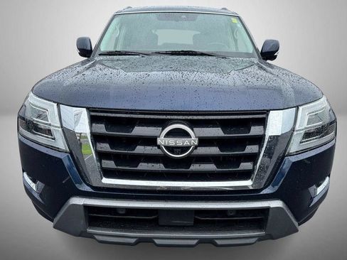 Used 2021 Nissan Armada SL w/ Captain's Chairs Package RWD image 11